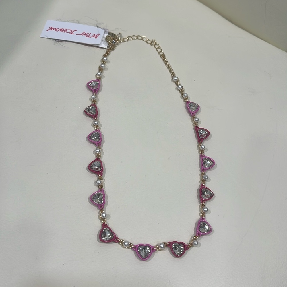 Betsey Johnson Pink/Gold/White "Diamonds &!Pearls" Hearts Necklace